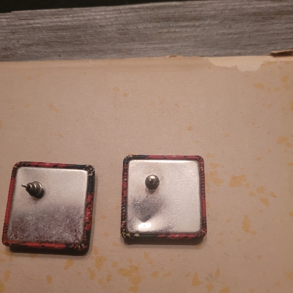 Vintage Plaid Fabric Button Earrings - Picture 2 of 2